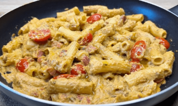 La pasta tortiglioni con melanzane