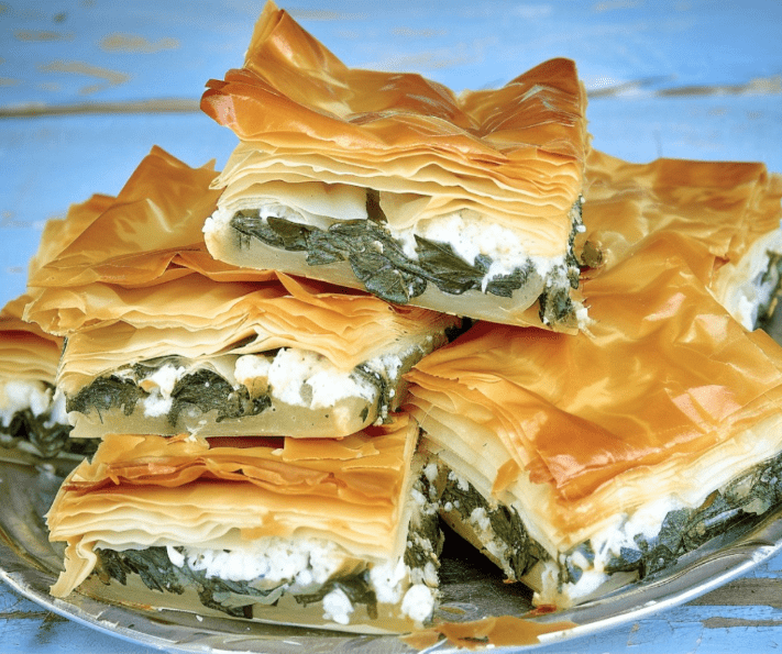 Autentica Spanakopita (classica torta greca di spinaci e feta)