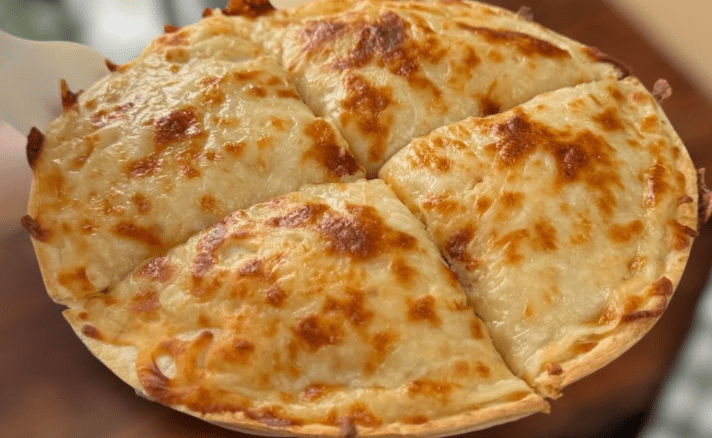 Tortilla al forno con spinaci e pomodori