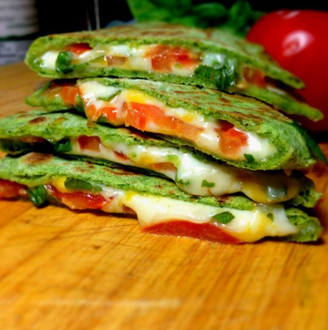 tortilla al forno con spinaci e pomodori!