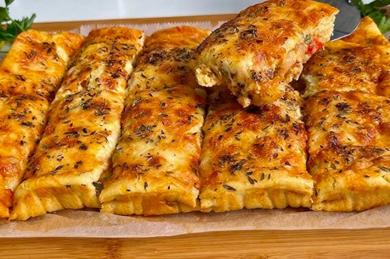 Ricetta veloce con patate, uova, latte, farina e mozzarella: un piatto perfetto per tutta la famiglia