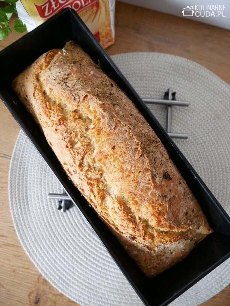 Pane in un'ora: cottura in casa senza impastare o aspettare